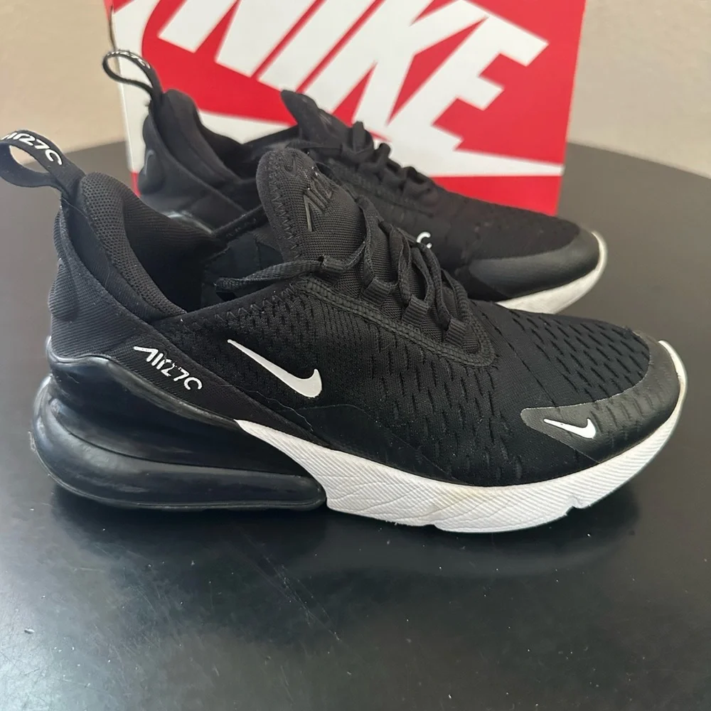 Nike Air Max 270